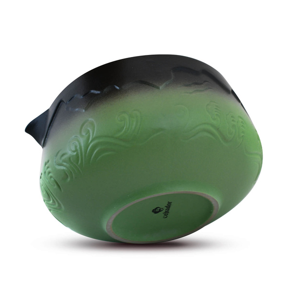 Matchawan – Ceramic Matcha Bowl with Spout – Mountain (green)