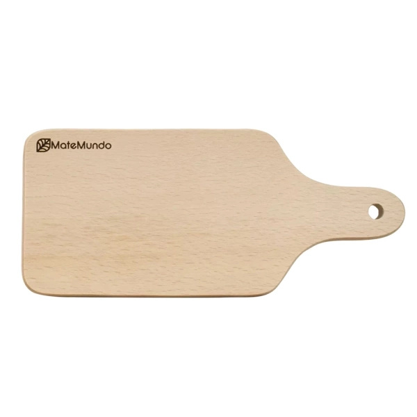 Wooden cutting board with MateMundo logo