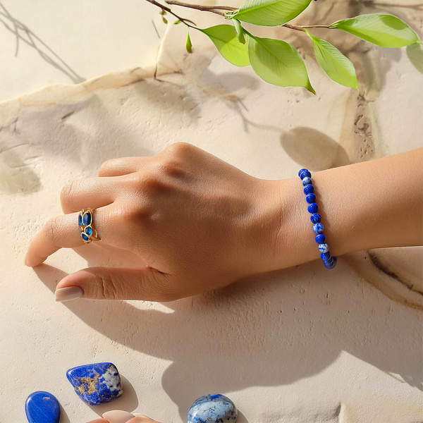 Bracelet with lapis lazuli
