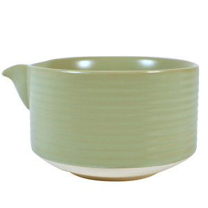 Matchawan – Ceramic Matcha Bowl with Spout – Aki